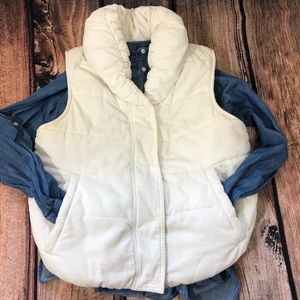 Anthropologie Pilcro cheery puffer vest